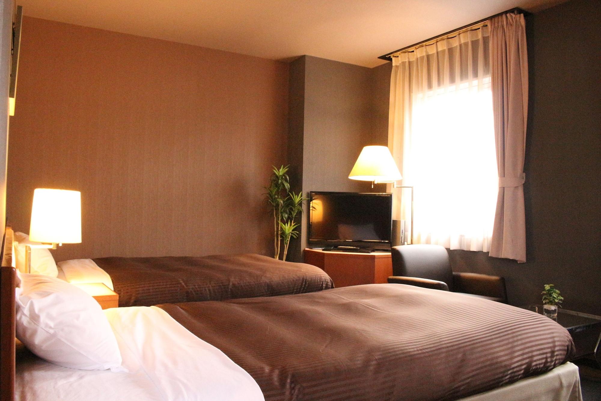 Hotel Livemax Budget Hiratsuka Ekimae מראה חיצוני תמונה