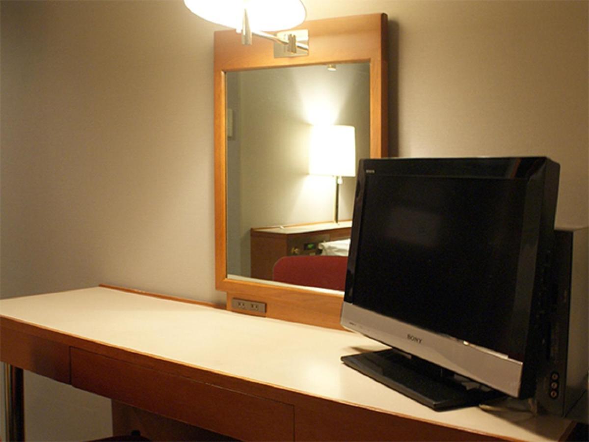 Hotel Livemax Budget Hiratsuka Ekimae מראה חיצוני תמונה