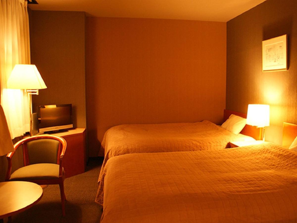 Hotel Livemax Budget Hiratsuka Ekimae מראה חיצוני תמונה